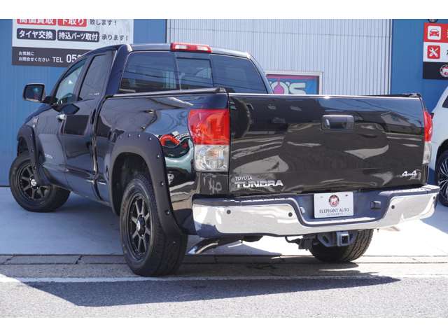 Toyota Tundra 4