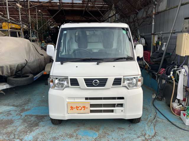 Nissan Clipper Truck 2