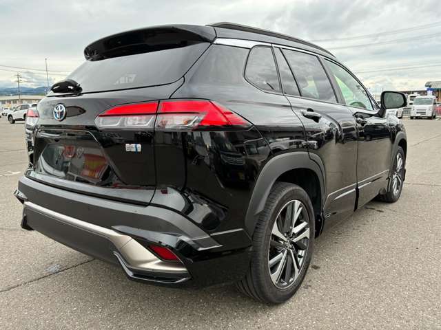 Toyota Corolla Cross 12