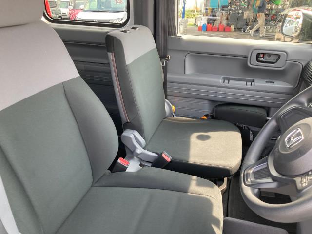 Honda N-VAN 11