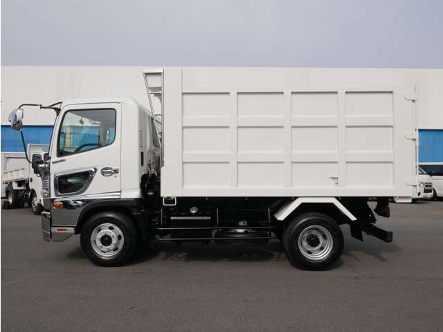 Hino Ranger 9