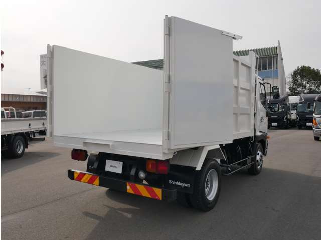 Hino Ranger 10
