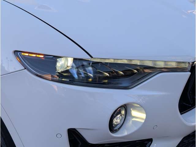 Maserati Levante 10