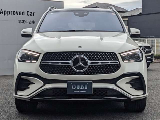 Mercedes-Benz GLE 8