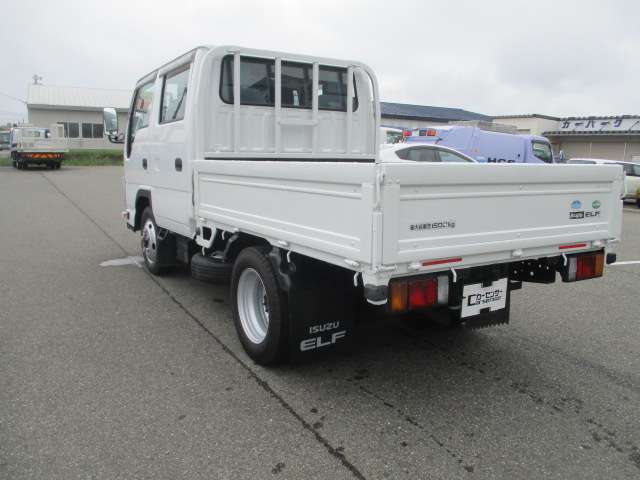 Isuzu Elf 5