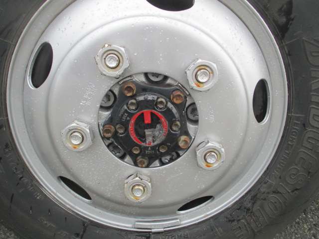 Isuzu Elf 9