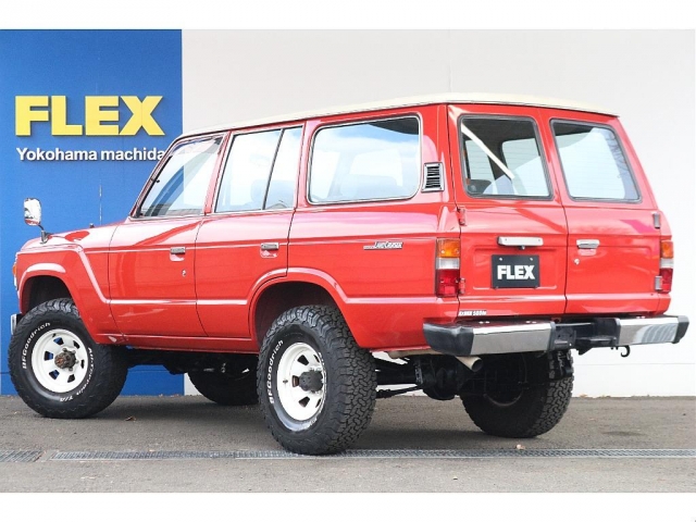 Toyota Land Cruiser 60 6