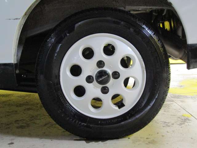 Daihatsu Atrai 11