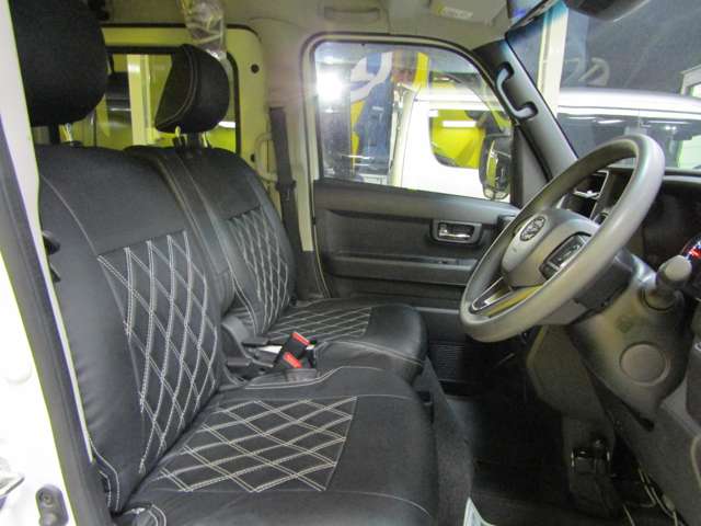 Daihatsu Atrai 6