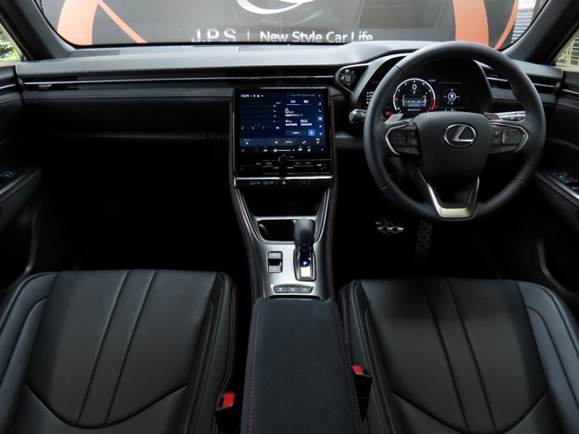 Lexus LBX 3