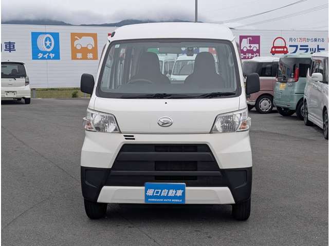 Daihatsu Hijet Cargo 2