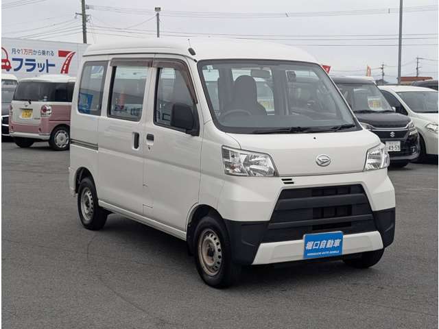 Daihatsu Hijet Cargo 3