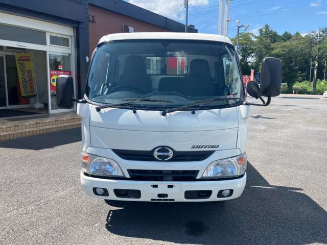 Hino Dutro 2