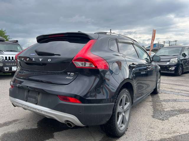 Volvo V40 Cross Country 10