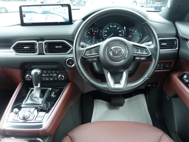 Mazda CX-8 4