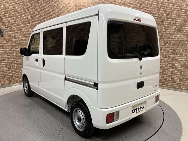 Suzuki Every 11