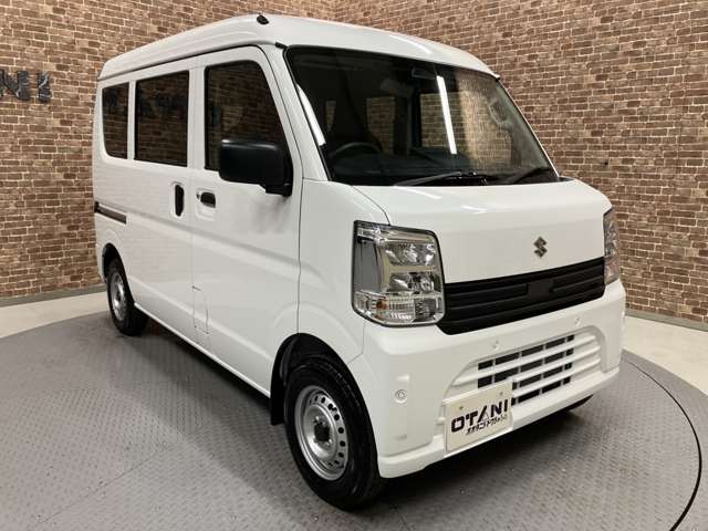 Suzuki Every 8