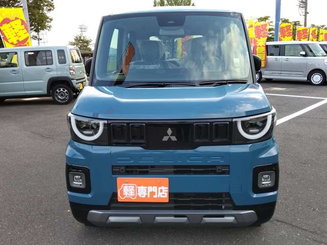Mitsubishi Delica Mini 6