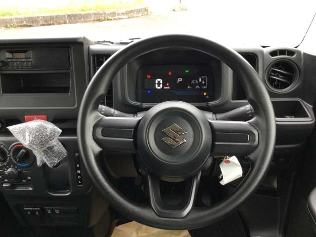 Suzuki Every 7