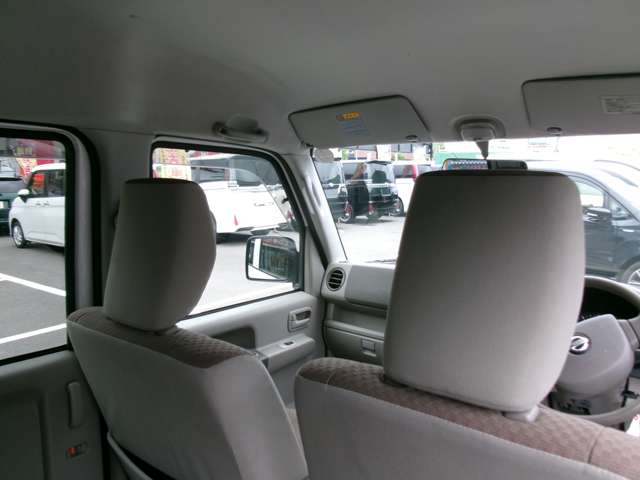 Nissan NV100 Clipper 11
