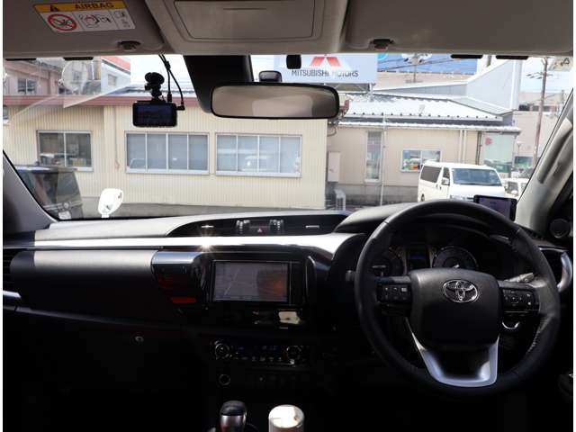 Toyota Hilux 12
