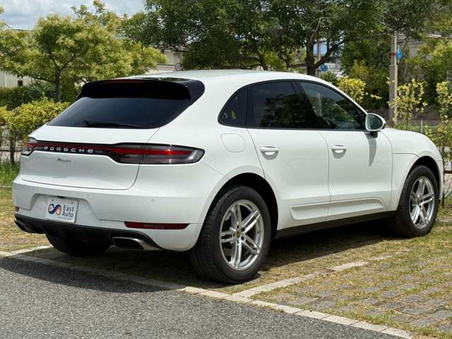 Porsche Macan 6