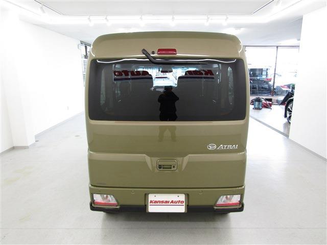 Daihatsu Atrai 6