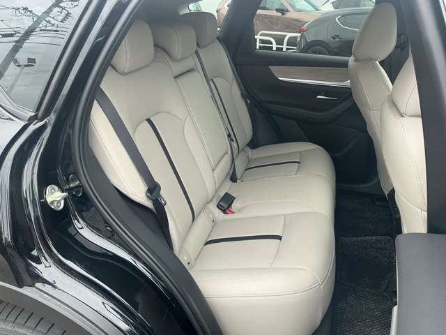 Mazda CX-60 12