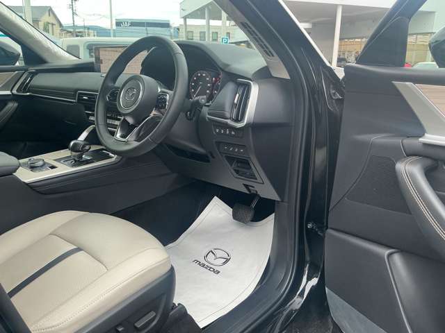 Mazda CX-60 8