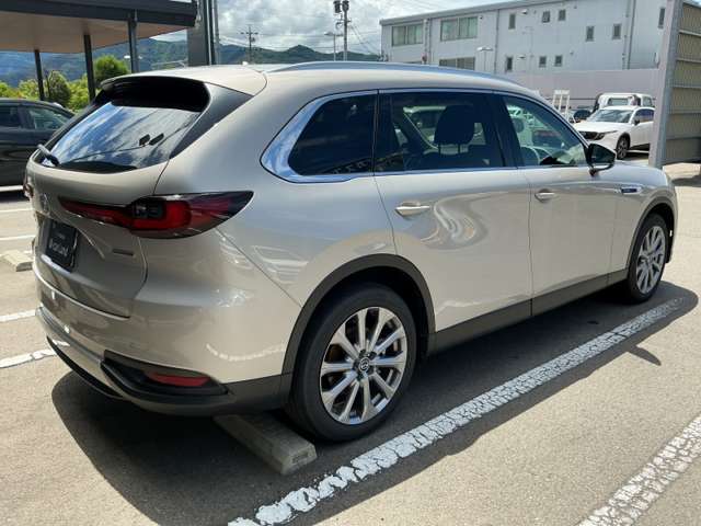 Mazda CX-80 2