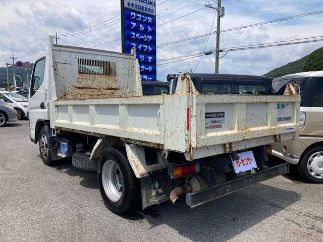 Mitsubishi Fuso Canter 9