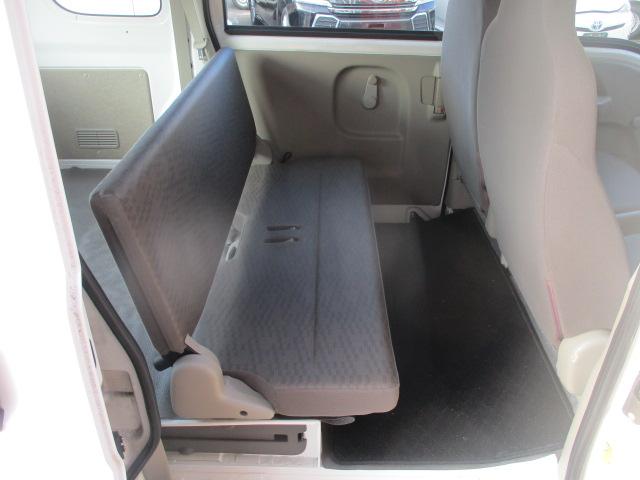 Nissan NV100 Clipper 11