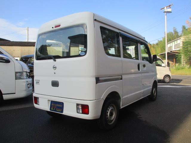 Nissan NV100 Clipper 6