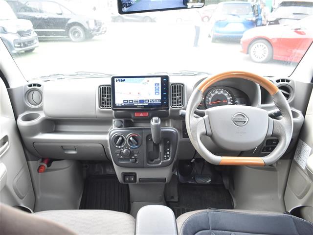 Nissan NV100 Clipper 3