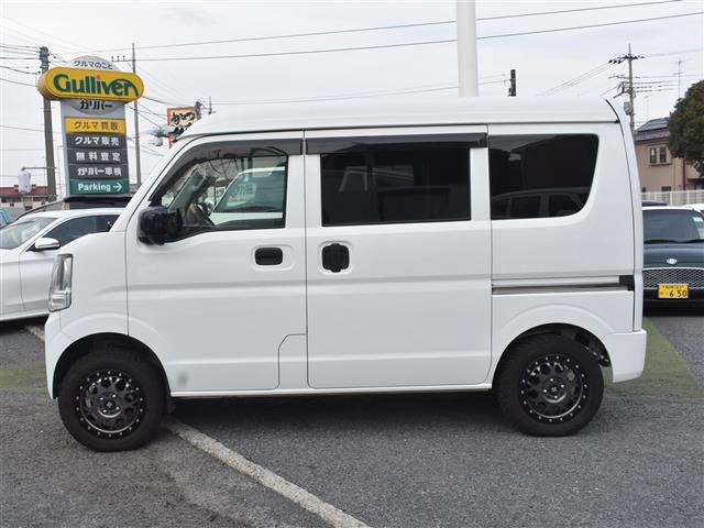 Nissan NV100 Clipper 6