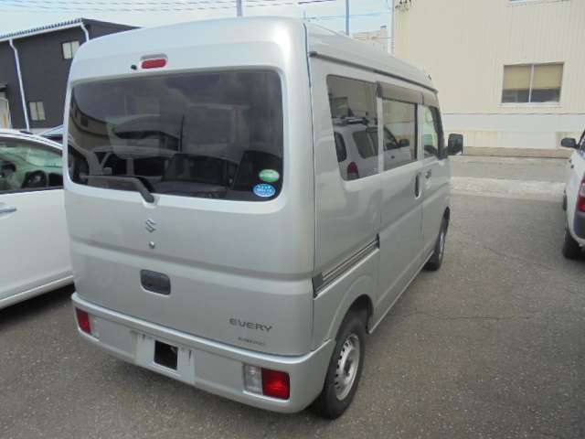 Suzuki Every 5