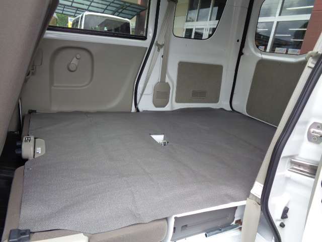 Suzuki Every 11