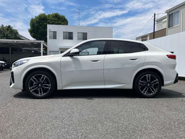 BMW X2 12