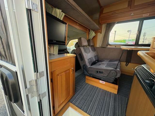 Toyota Light Ace Truck 11