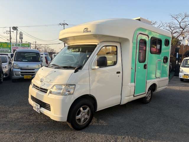 Toyota Light Ace Truck 7