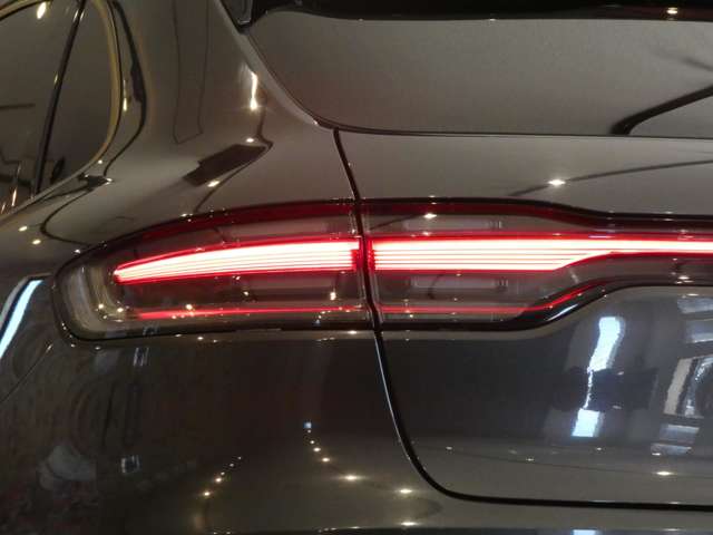 Porsche Macan 4