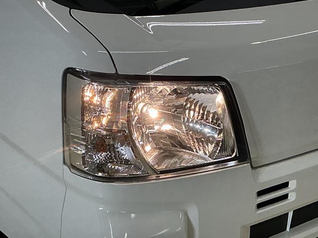 Daihatsu Hijet Cargo 9