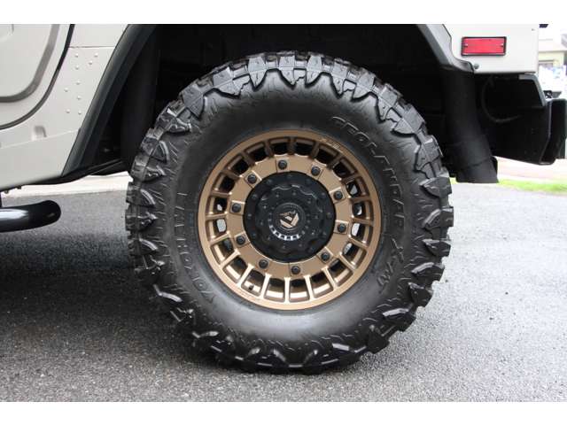 Hummer H1 5