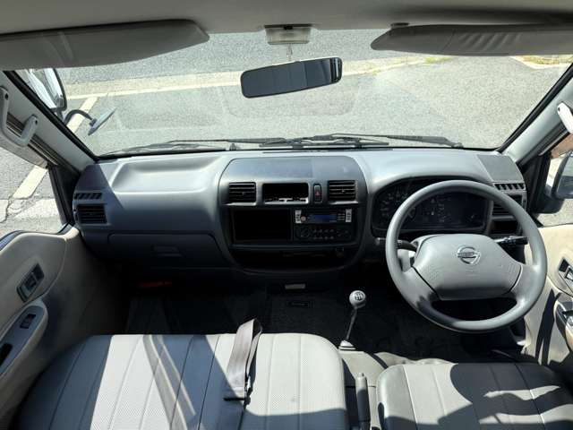 Nissan Vanette 3