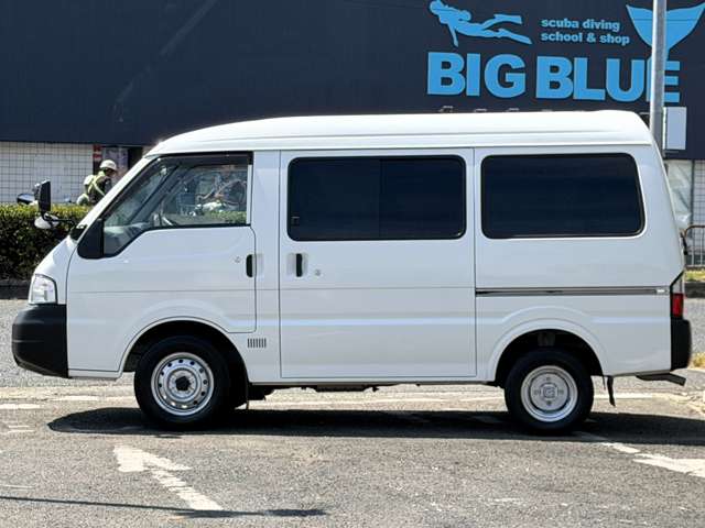 Nissan Vanette 7