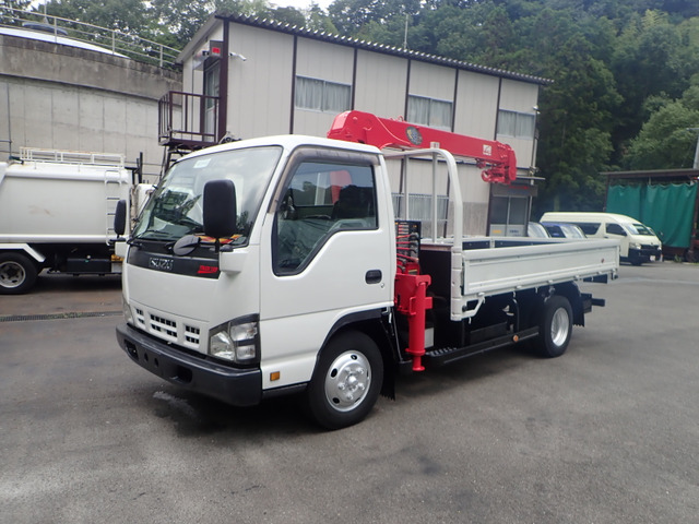 Isuzu Elf 8