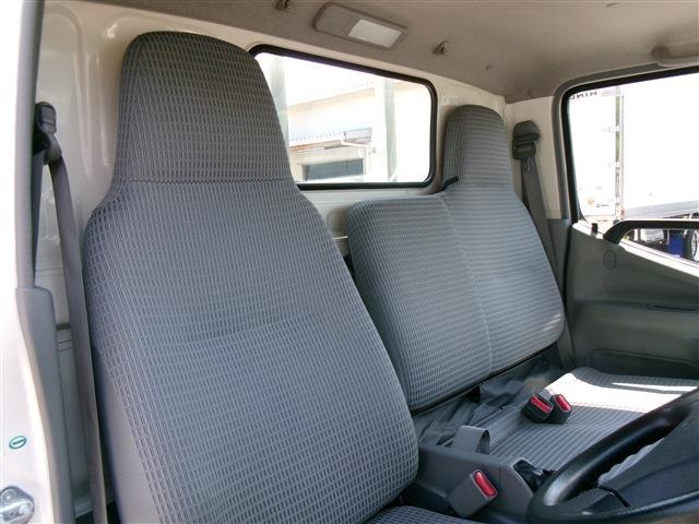 Hino Dutro 6