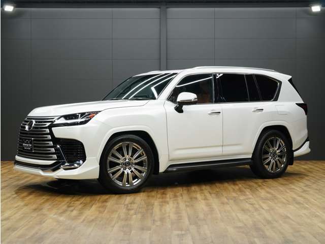 Lexus LX 10