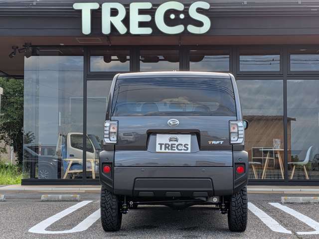 Daihatsu Taft 6
