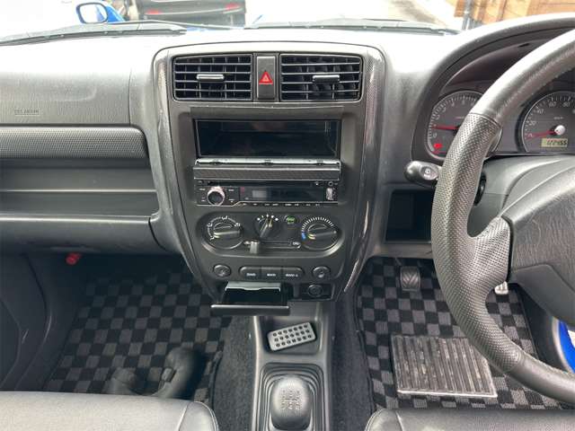 Suzuki Jimny 7